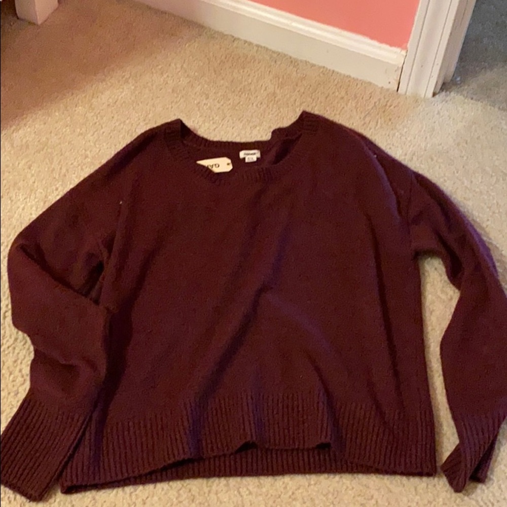 Garage burgundy sweater with back design